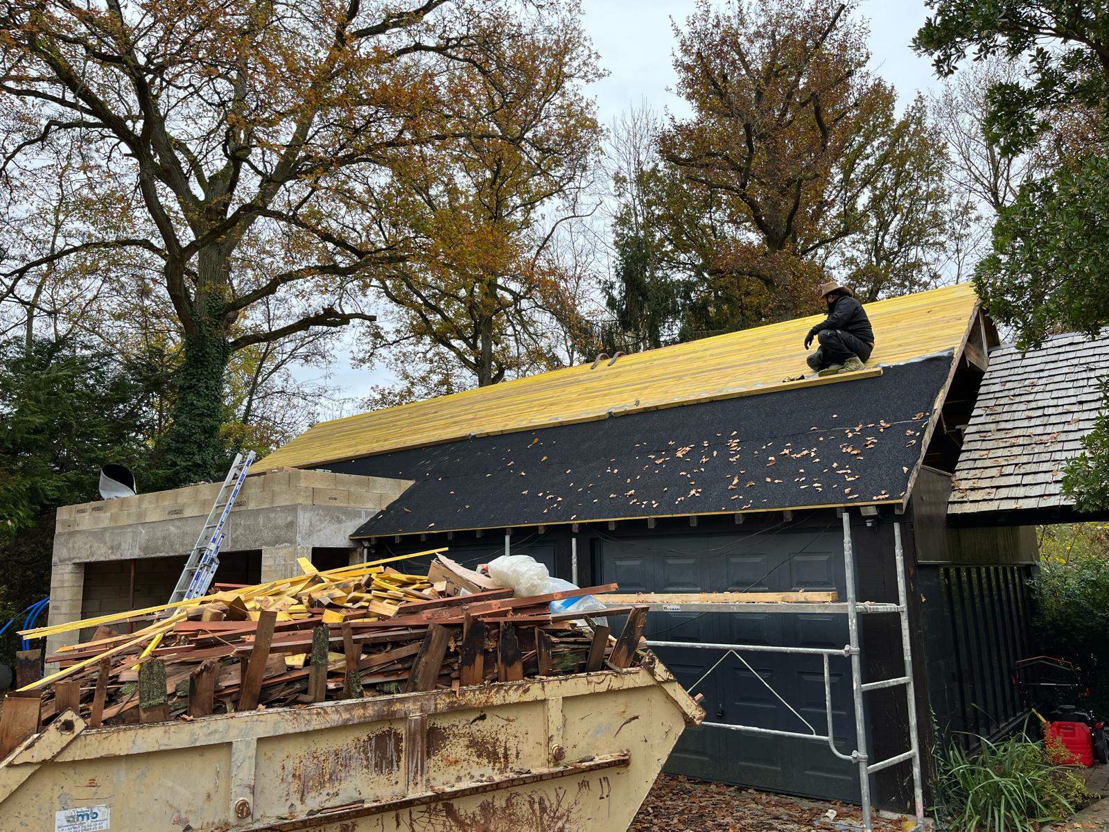 Artisan couvreur, charpentier, ramoneur à Chantilly (60500)